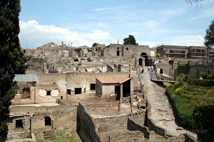 IMG_2513.jpg - Entrance to Pompeii