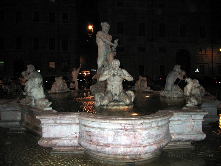 IMG_2183.jpg - Trevi Fountain at night