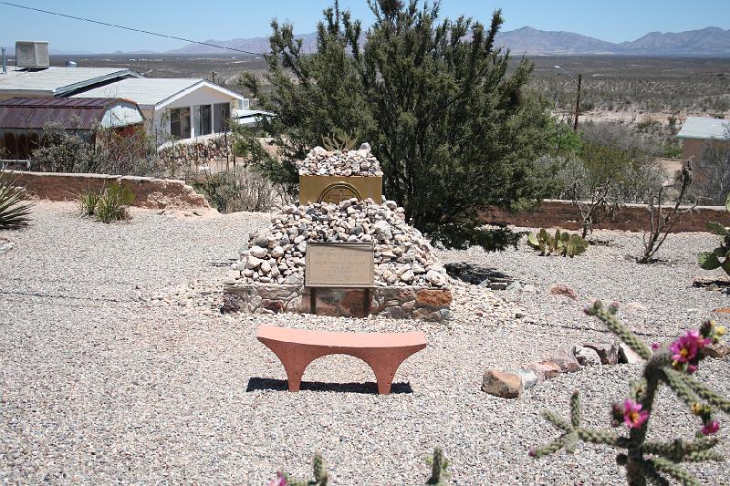 IMG_9693.JPG - Jewish Cemetery at Tombstone