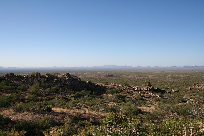 IMG_9916.JPG - The view on the way up the mountain to Kitt Peak