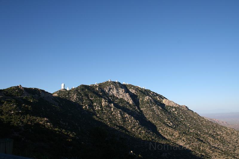 IMG_9922.JPG - Long line of telescopes along the top of the mountain