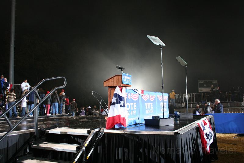 IMG_0045.JPG - Obama's podium